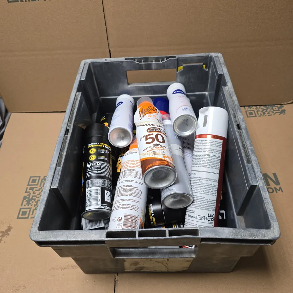 TOTE OF APPROXIMATELY 20 ASSORTED AEROSOL PRODUCTS TO INCLUDE LYNX GOLD, MALIBUN SPF 50, NIVEA, RAID KILLER ETC