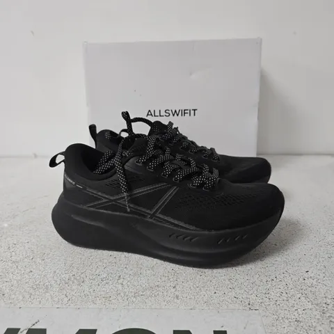 ALLSWIFT BLACK TRAINERS – UK 7 (EU 40.5)