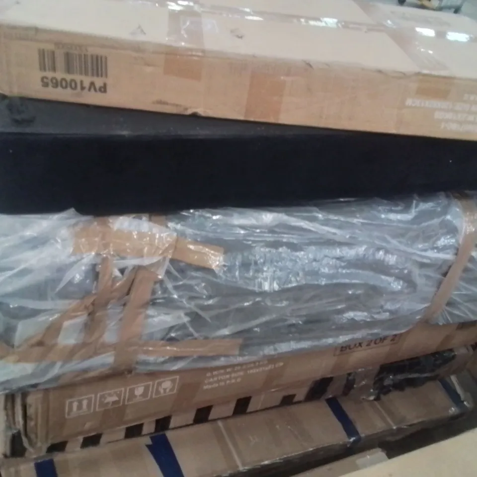 PALLET CONTAINING VARIOUS ASSORTED INCOMPLETE FURNITURE PARTS AND OTHER HOUSEHOLD ITEMS.