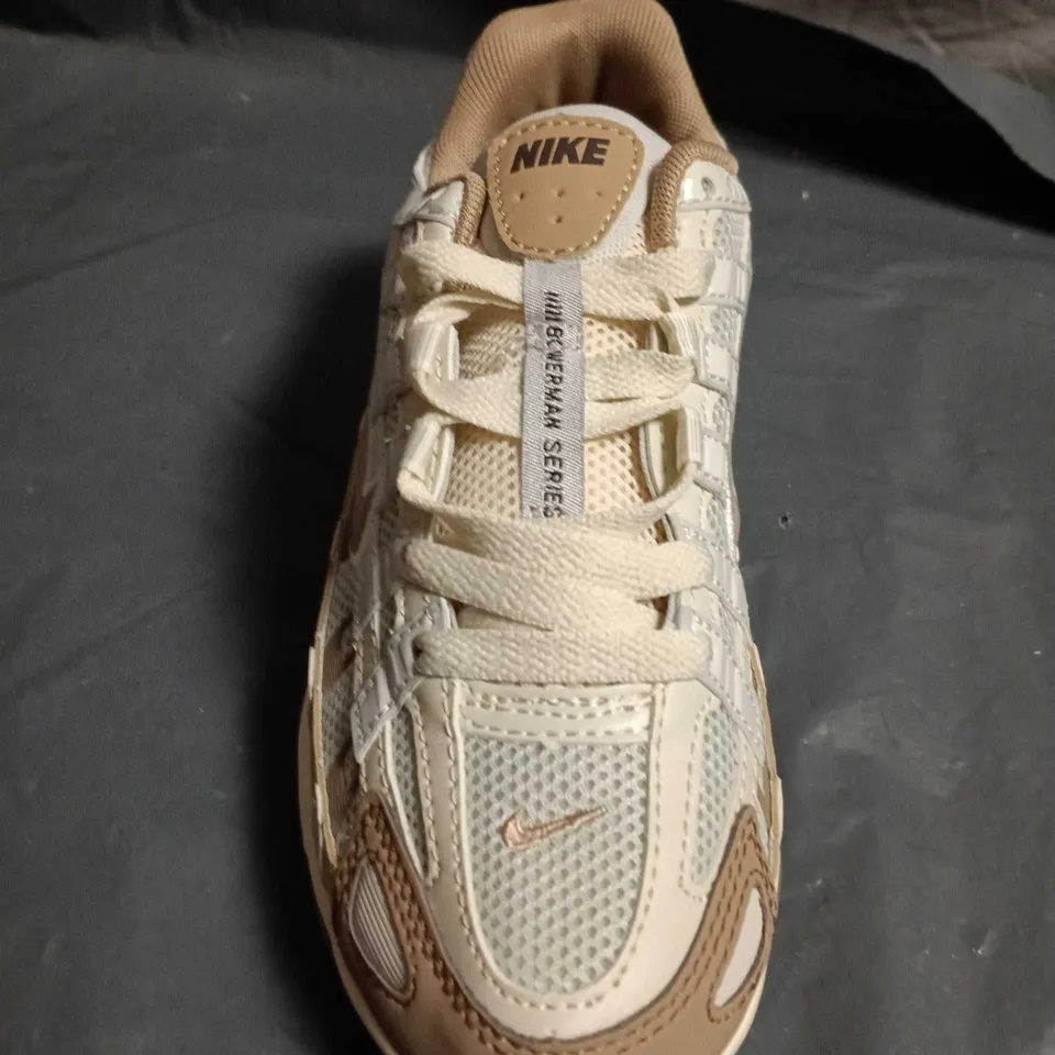 UNBOXED PAIR OF NIKE P-6000 TRAINERS – UK SIZE 4