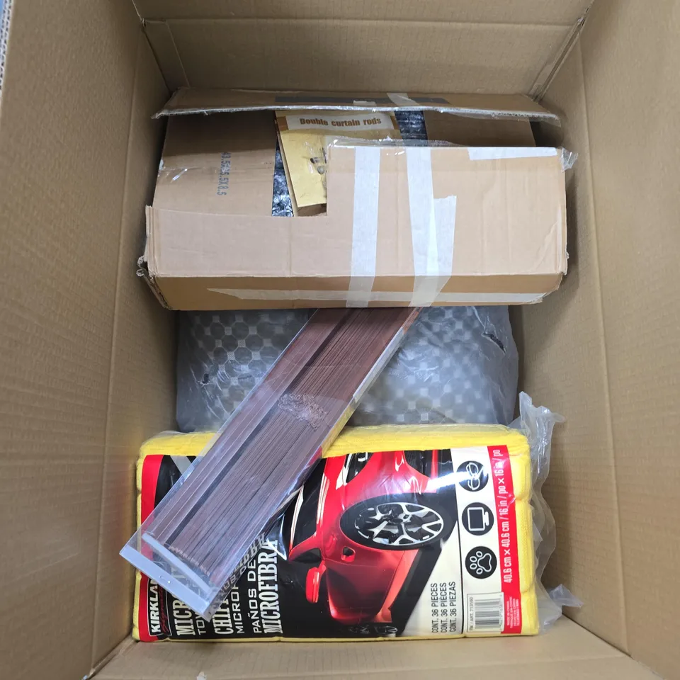 BOX OF APPROXIMATELY 5 ASSORTED ITEMS INCLUDING DOUBLE CURTAIN RODS, ROYAL HOME FURNISHINGS PVC VENETIAN BLIND AND KIRKLAND SIGNATURE MICROFIBER TOWELS
