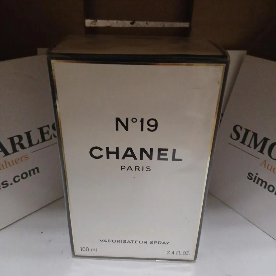BOXED AND SEALED CHANEL NO 19 EAU DE PARFUM 100ML