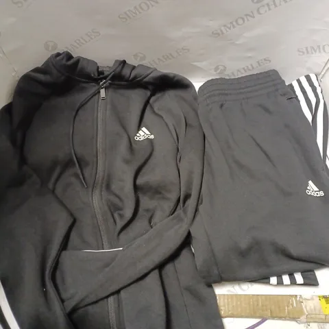 ADIDAS BLACK JOGGING TRACKSUIT - 12-14 MEDIUM 