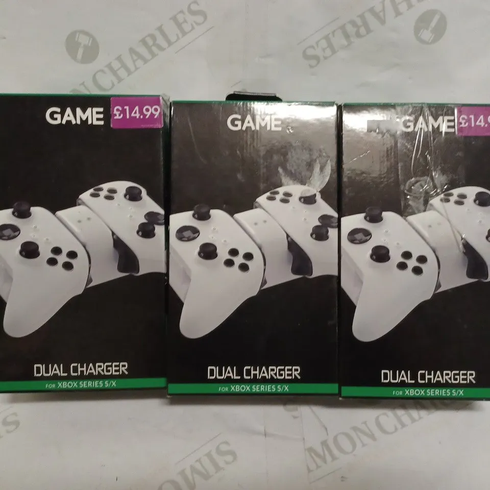 LOT OF 3 XBOX SERIES X DUAL CHARGERS 