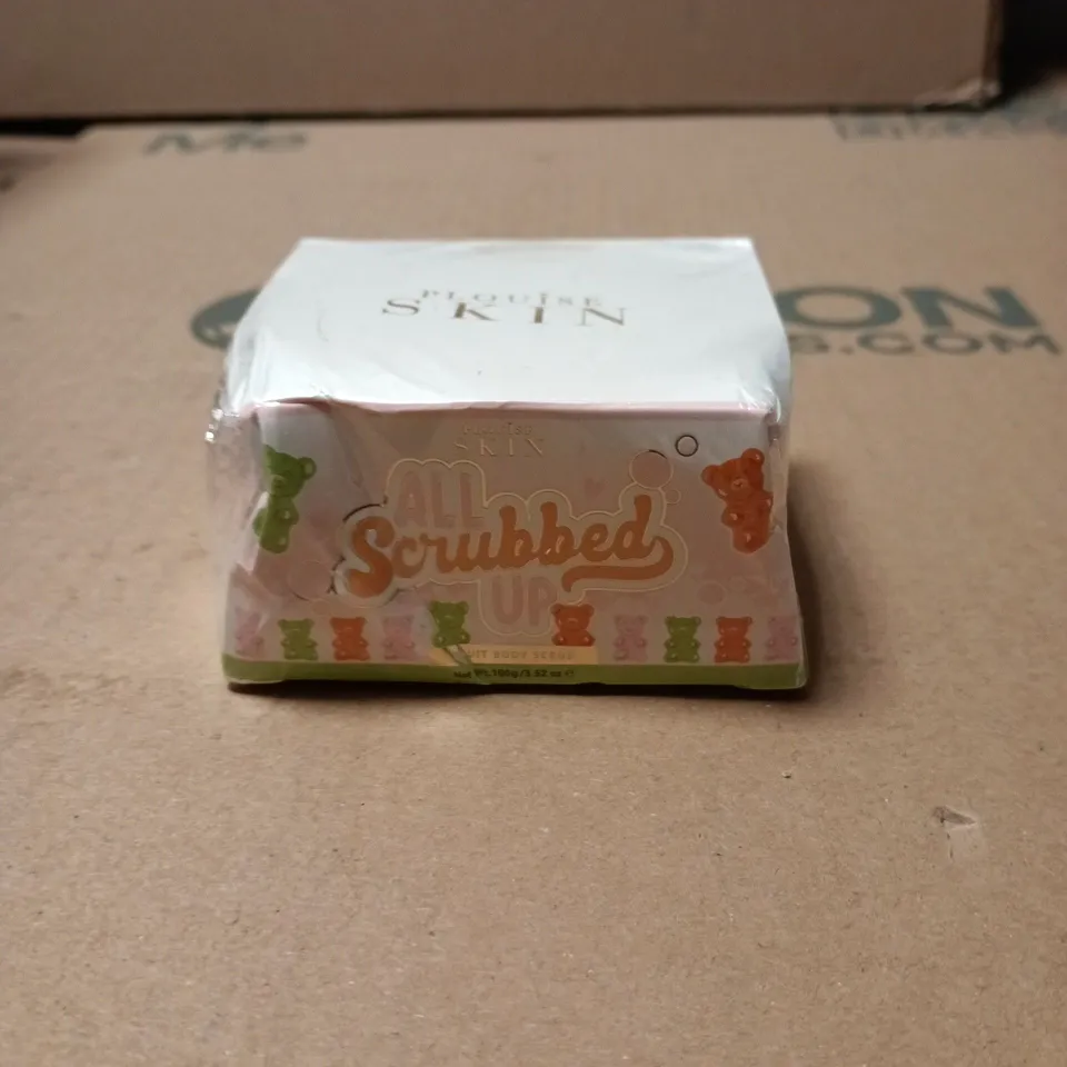 SEALED PLOUISE SKIN ALL SCRUBBED UP FRUIT BODY SCRUB 100G