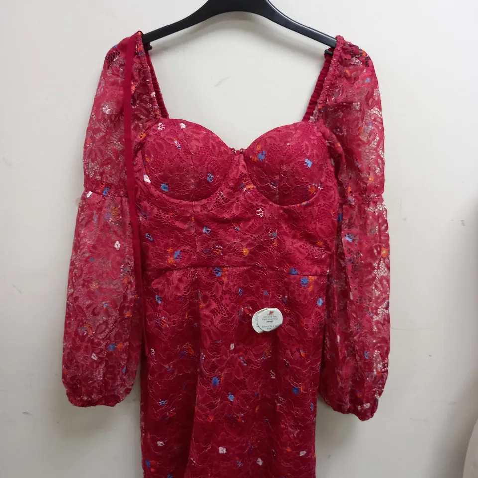 CHI CHI LONDON LONG SLEEVE FLORAL LACE MINI DRESS SIZE 6