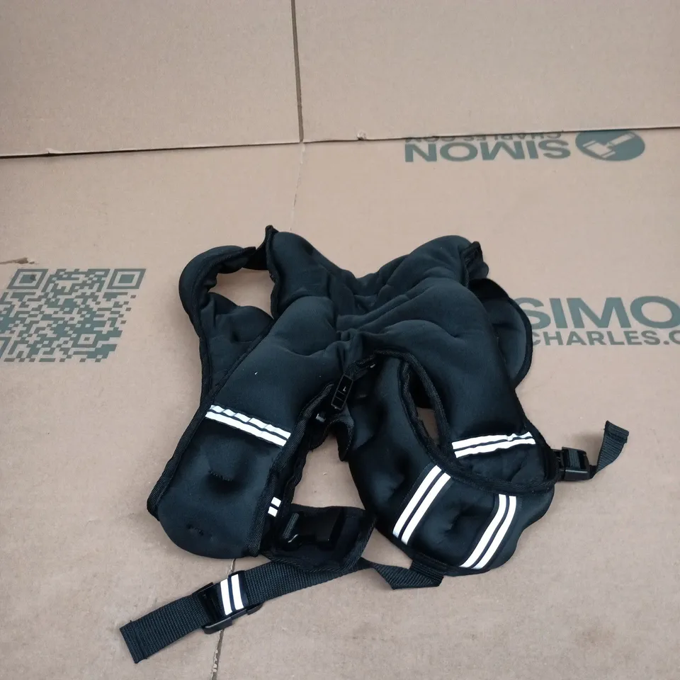 CAGE OF APPROXIMATELY 15 ASSORTED ITEMS TO INCLUDE WEIGHTED VEST ETC