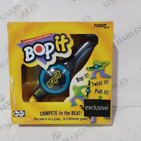 BOXED TIGER BOP IT GAME