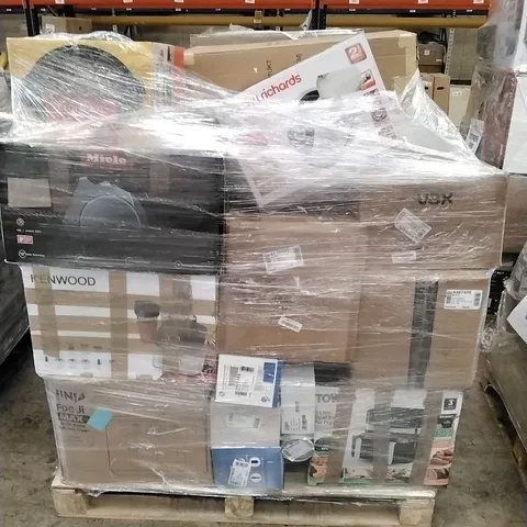 PALLET OF APPROXIMATELY 27 UNPROCESSED RAW RETURN HOUSEHOLD AND ELECTRICAL GOODS TO INCLUDE;