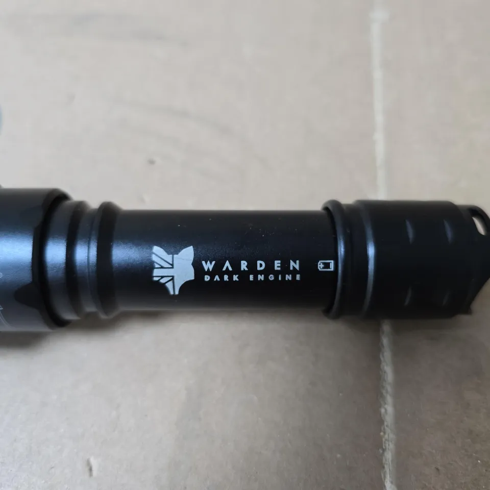 WARDEN DARK ENGINE TACTICAL TORCH