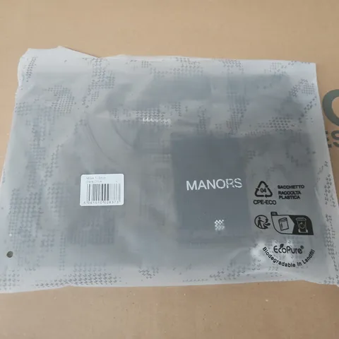 BAGGED MANORS MGA T-SHIRT IN DARK OLIVE - LARGE