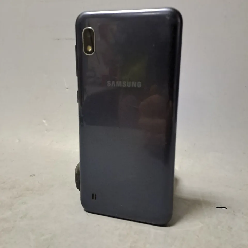 SAMUNG GALAXY A10