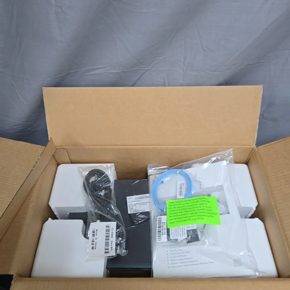 CISCO CATALYST 2950 SERIES SWITCH – BOXED