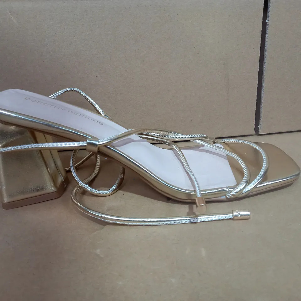 PAIR OF SIZE 8 DOROTHY PERKINS GOLD SULLY ANKLE FOOTWEAR