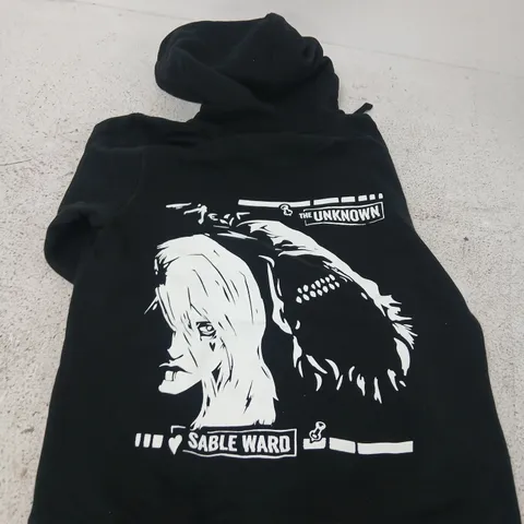 DEAD BY DAYLIGHT BLACK HOODIE WITH GRAPHIC PRINT (THE UNKNOWN) – SIZE S