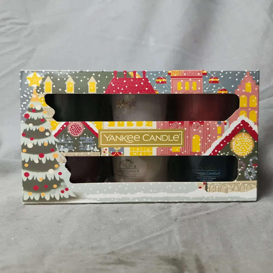YANKEE CANDLE GIFT SET 