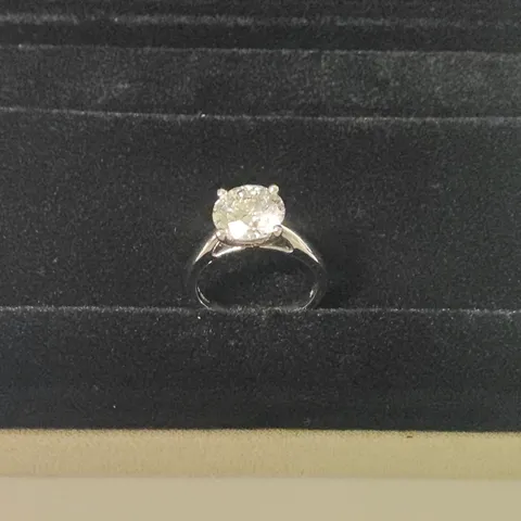 9CT WHITE GOLD SOLITAIRE RING SET WITH A LAB GROWN DIAMOND WEIGHING +-3.01CT