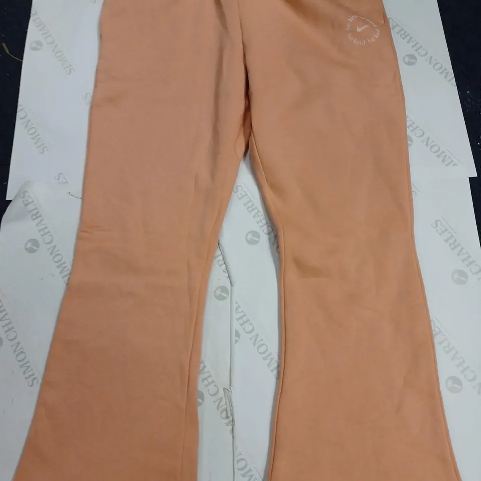 NIKE FLEECE FLARE JOGGERS PEACH - XL
