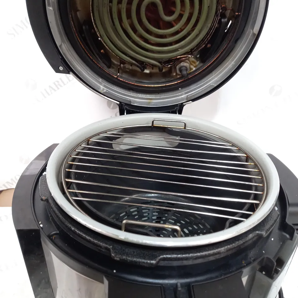 BOXED NINJA FOODI MAX SMARTLID 7.5L MULTI COOKER & AIR FRYER