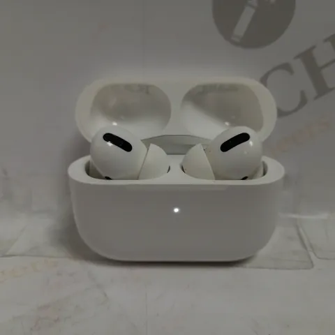 APPLE AIRPODS PRO
