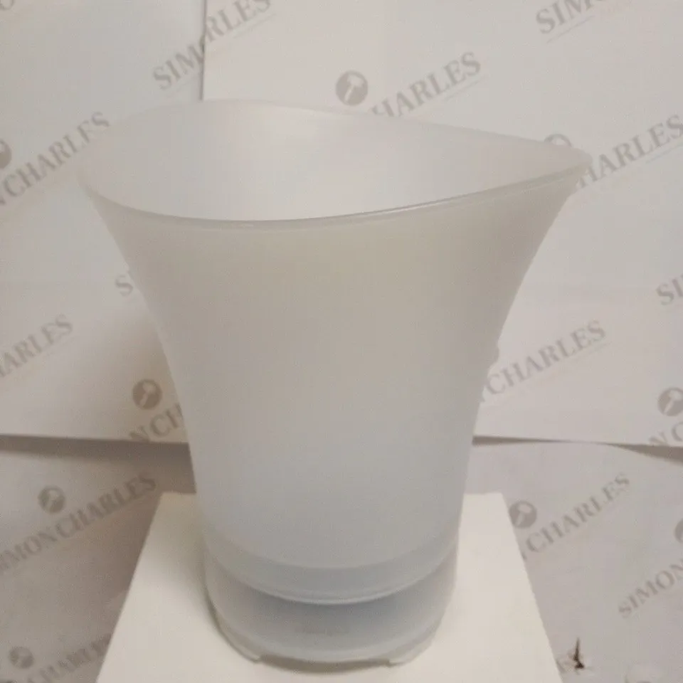 4 BRAND NEW BOXED INTEMPO PARTY ICE BUCKETS WITH BLUETOOTH SPEAKER