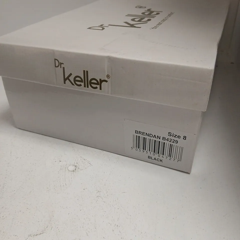 DR KELLER BRENDAN B4229 BLACK SHOES, SIZE 8