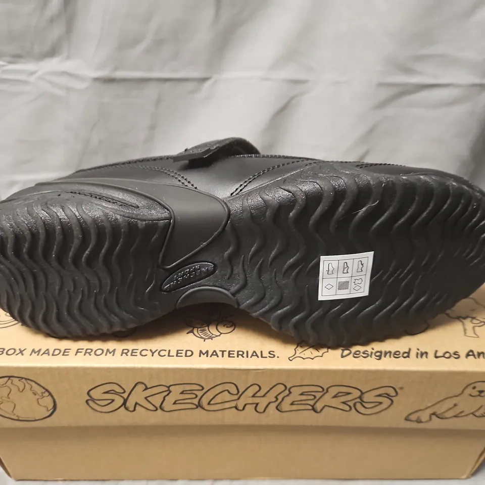 BOXED SKECHERS BLACK VELCRO STRAP SHOES – UK 5 (EU 38)
