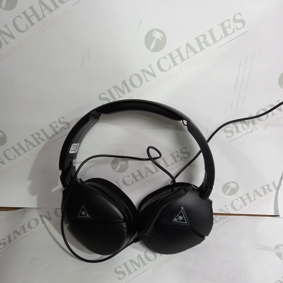BOXED MULTIPLATFORM TURTLE BEACH RECON200 GEN 2 WIRED HEADSET