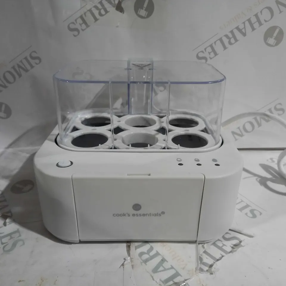 COOK'S ESSENTIALS THE SMART TALKING EGG COOKER