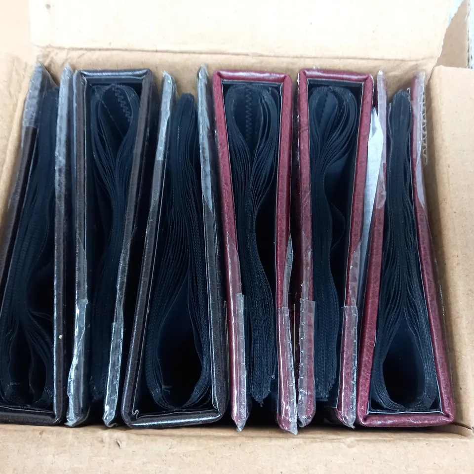6 WAVY 1 UP 5"x7"PP INTERLINED SLIP-IN PHOTO ALBUM