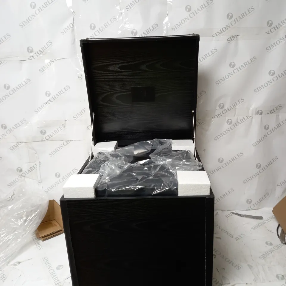 BOXED KELLY HOPPEN SET OF NESTING STORAGE BOXES - BLACK
