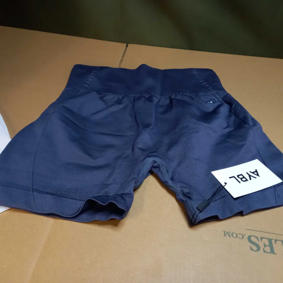 AYBL NAVY SEAMLESS SHORTS - LARGE