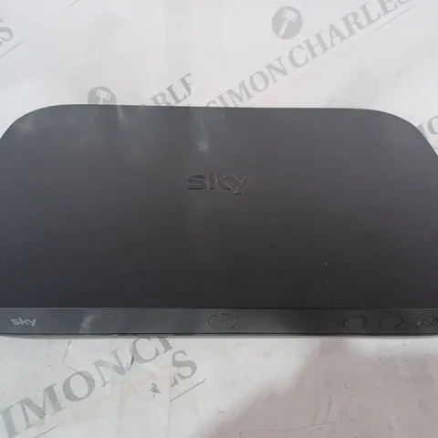 SKY Q BOX ES340D8