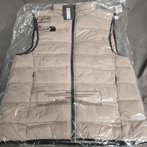 BAGGED RIVED ISLAND STUDIOS BODY WARMER IN DESERT TAUPE - LARGE