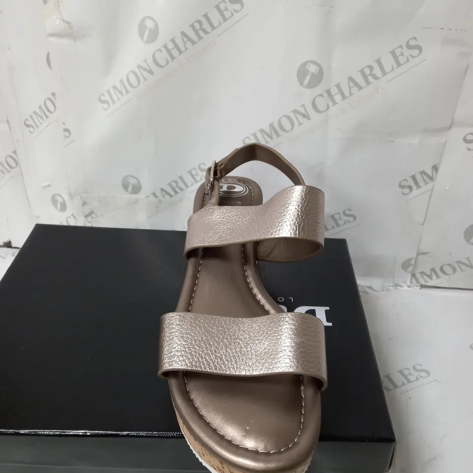 BOXED DUNE WOMANS PEWTER LEATHER SANDLES SIZE 7