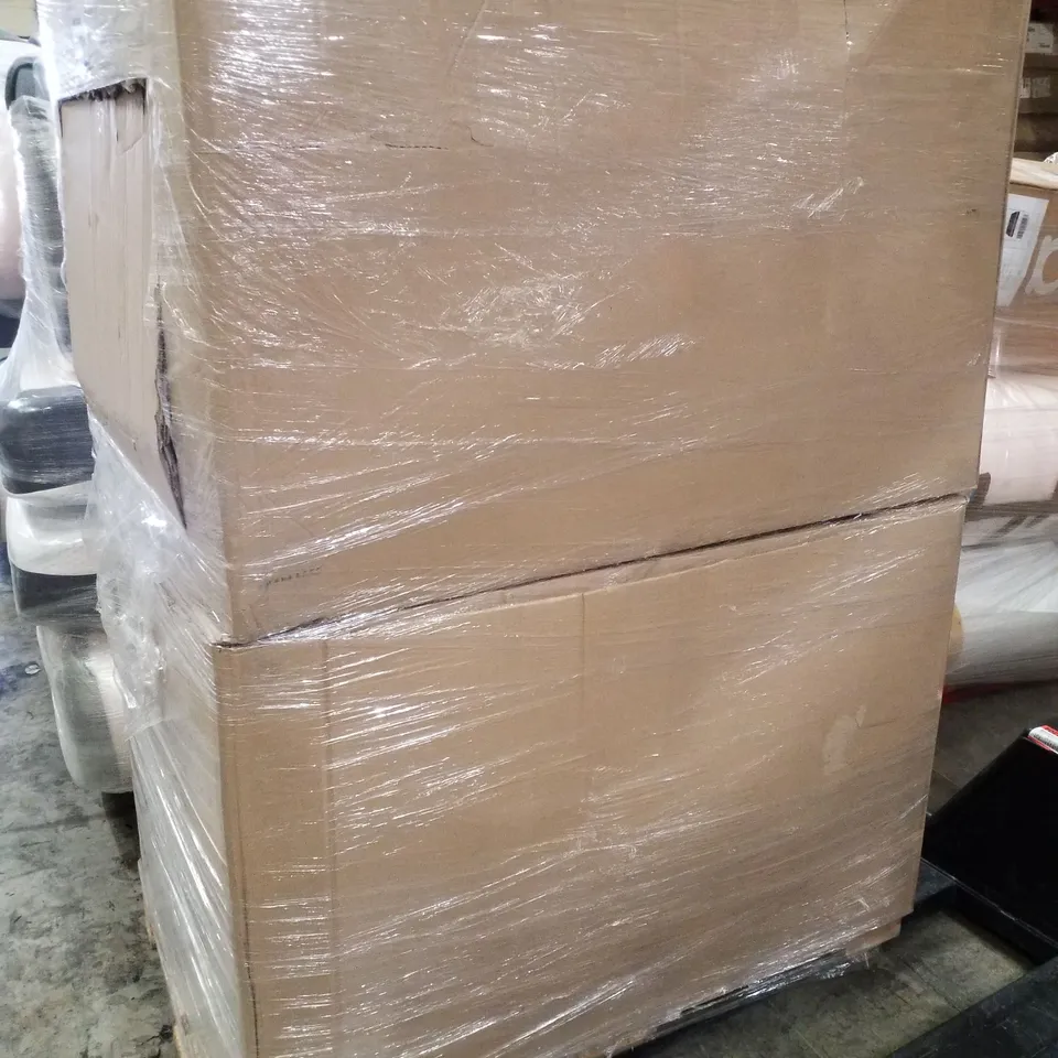 PALLET CONTAINING ASSORTED BEAN BAGS & PILLOWS 