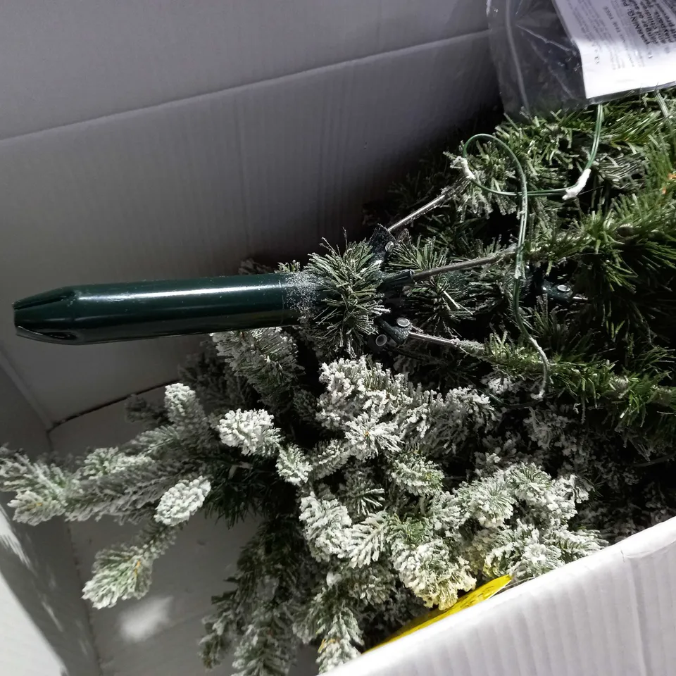 5 FOOT SNOWKISSED PRE LIT CHRISTMAS TREE 