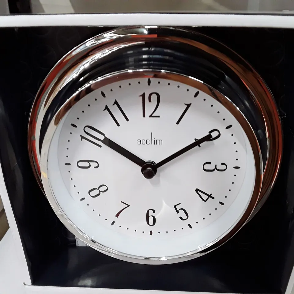 WALL CLOCK 