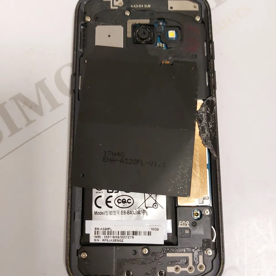 SAMSUNG GALAXY A3