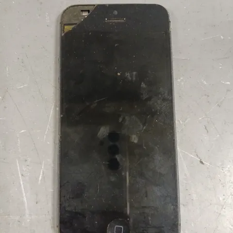 APPLE IPHONE 5 SMARTPHONE