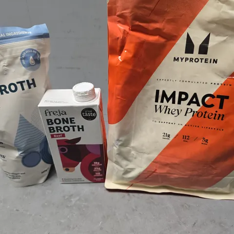 APPROXIMATELY 6 ASSORTED FOOD & DRINK ITEMS TO INCLUDE - MYPROTEIN IMACT WHEY PROTEIN CHOCOLATE BROWNIE , BONE BROTH SHAKE , FREJA BONE BROTH ETC