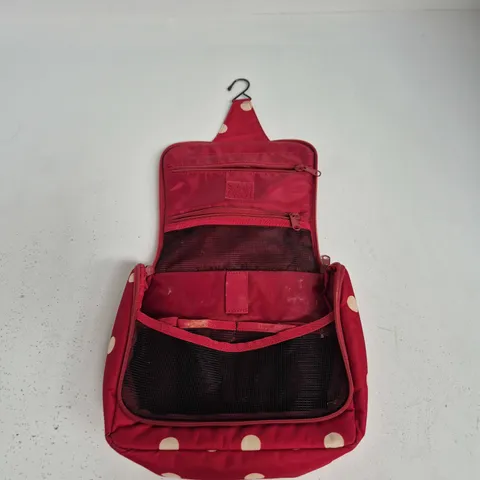 REISENTHEL TRAVEL ORGANISER BAG – RED POLKA DOT