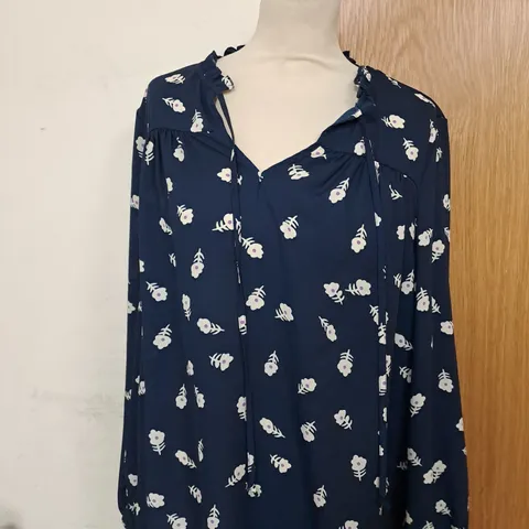 WHISTLES LONG SLEEVE TOP SIZE M 