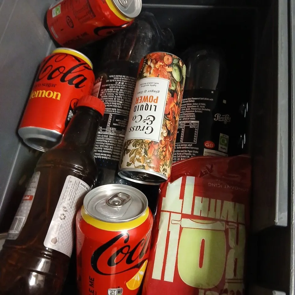 BOX OF APPROXIMATELY 10 ASSORTED FOOD ITEMS INCLUDING BHURU GINGER DRINK , EAST END MUSTARD SEEDS AND FANTA FRUIT TWIST