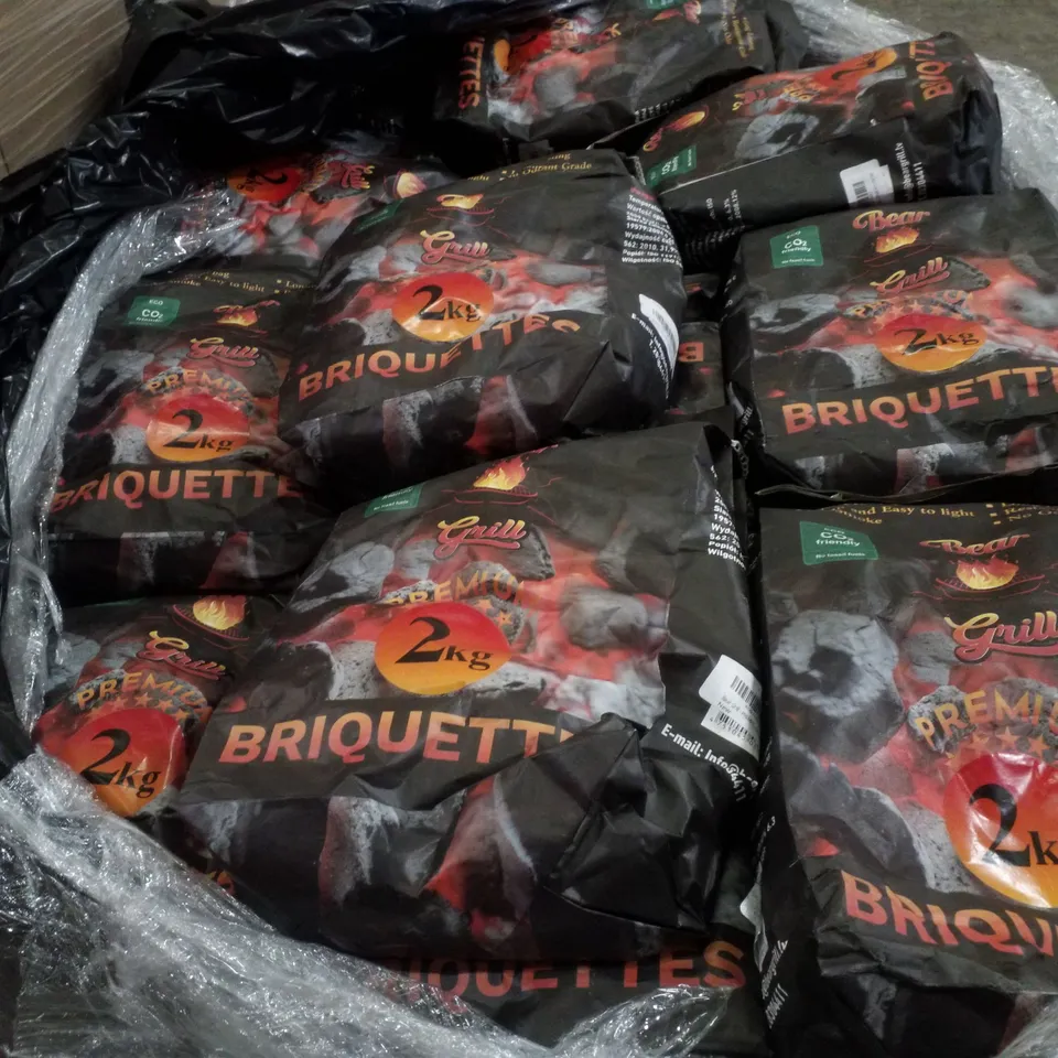 PALLET CONTAINING LARGE QUANTITY OF BEAR GRILL 2KG BRIQUETTES BAGS