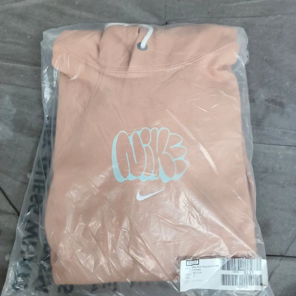 BAGGED NIKE SOLO SWOOSH HOODIE IN BROWN - SMALL