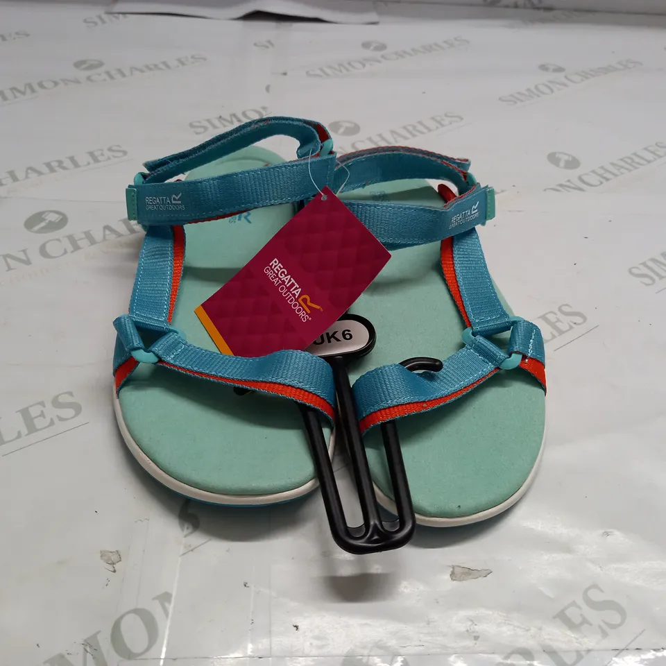 REGATTA LADY SANTA SOL SANDALS SIZE 6