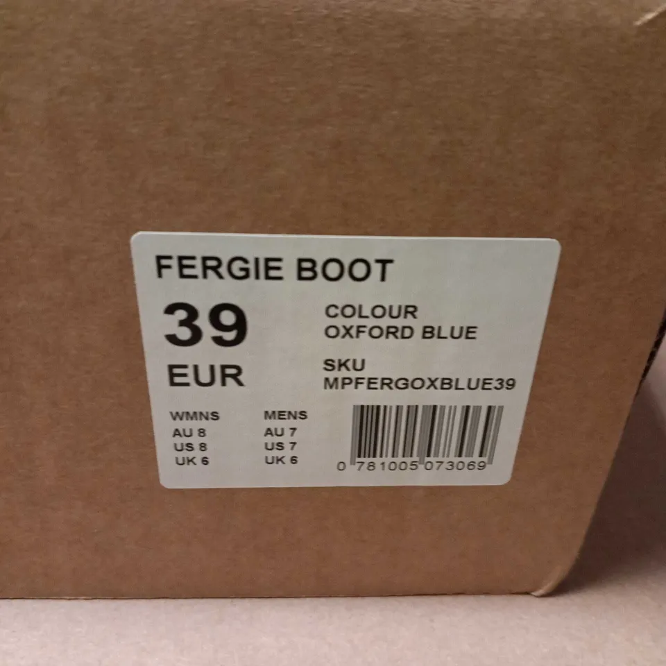 MERRY PEOPLE FERGIE BOOT – OXFORD BLUE KNEE-HIGH BOOT, UK 6 (EU 39)