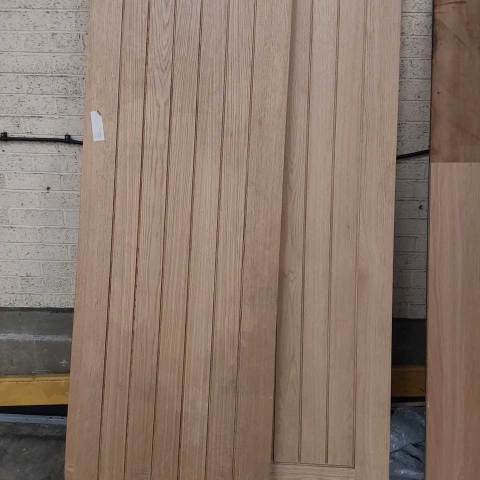 TWO OAK VENEER COTTAGE STYLE INTERNAL DOORS 1981 × 685mm