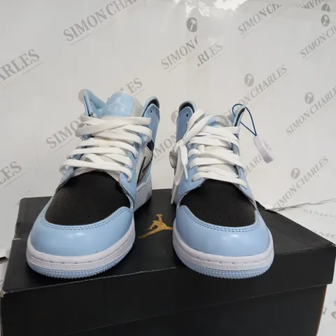 BOXED NIKE JORDAN TRAINER ICY BLUE & BLACK - UK SIZE 5 